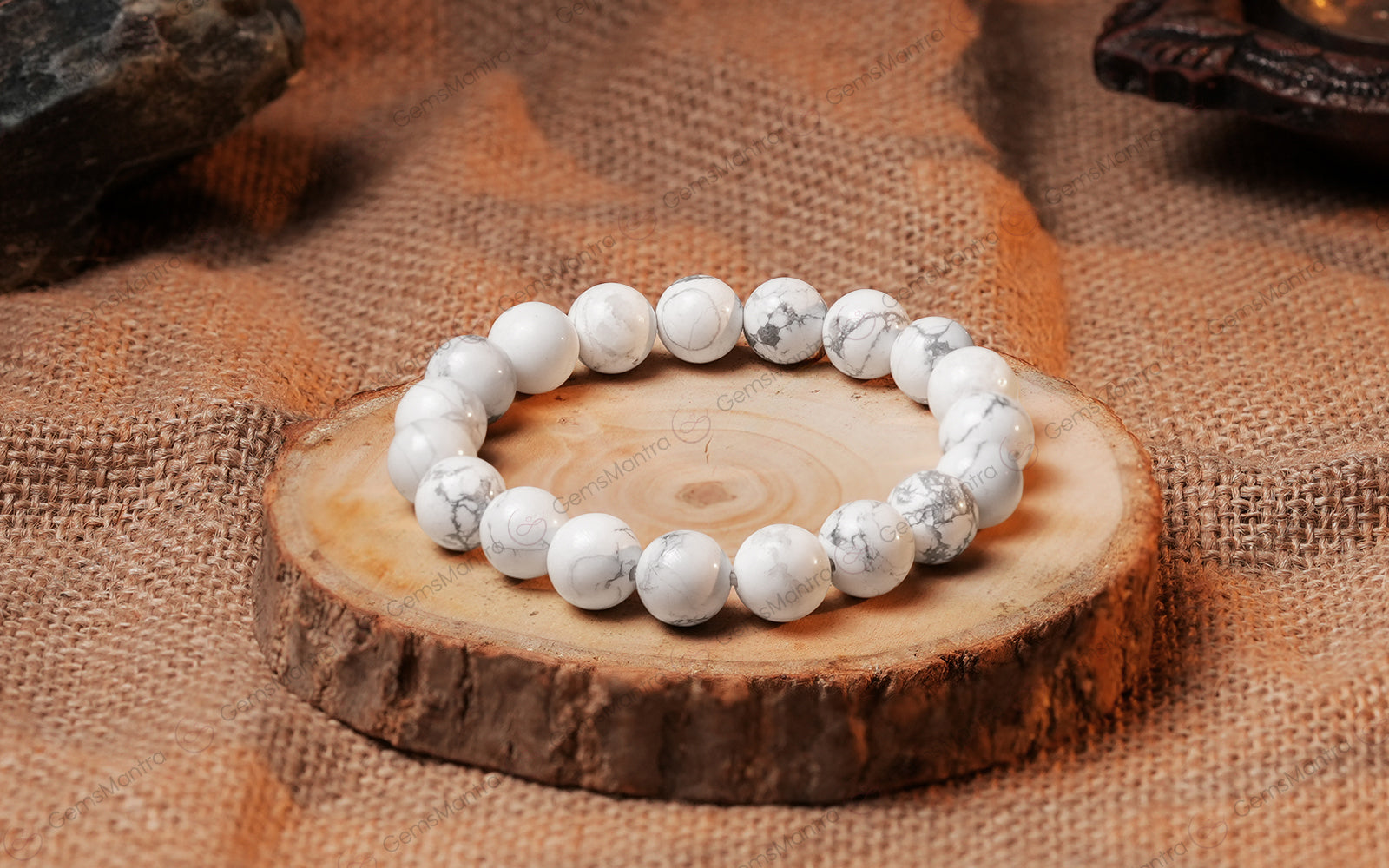 Howlite Bracelet – Calm, Patience & Stillness