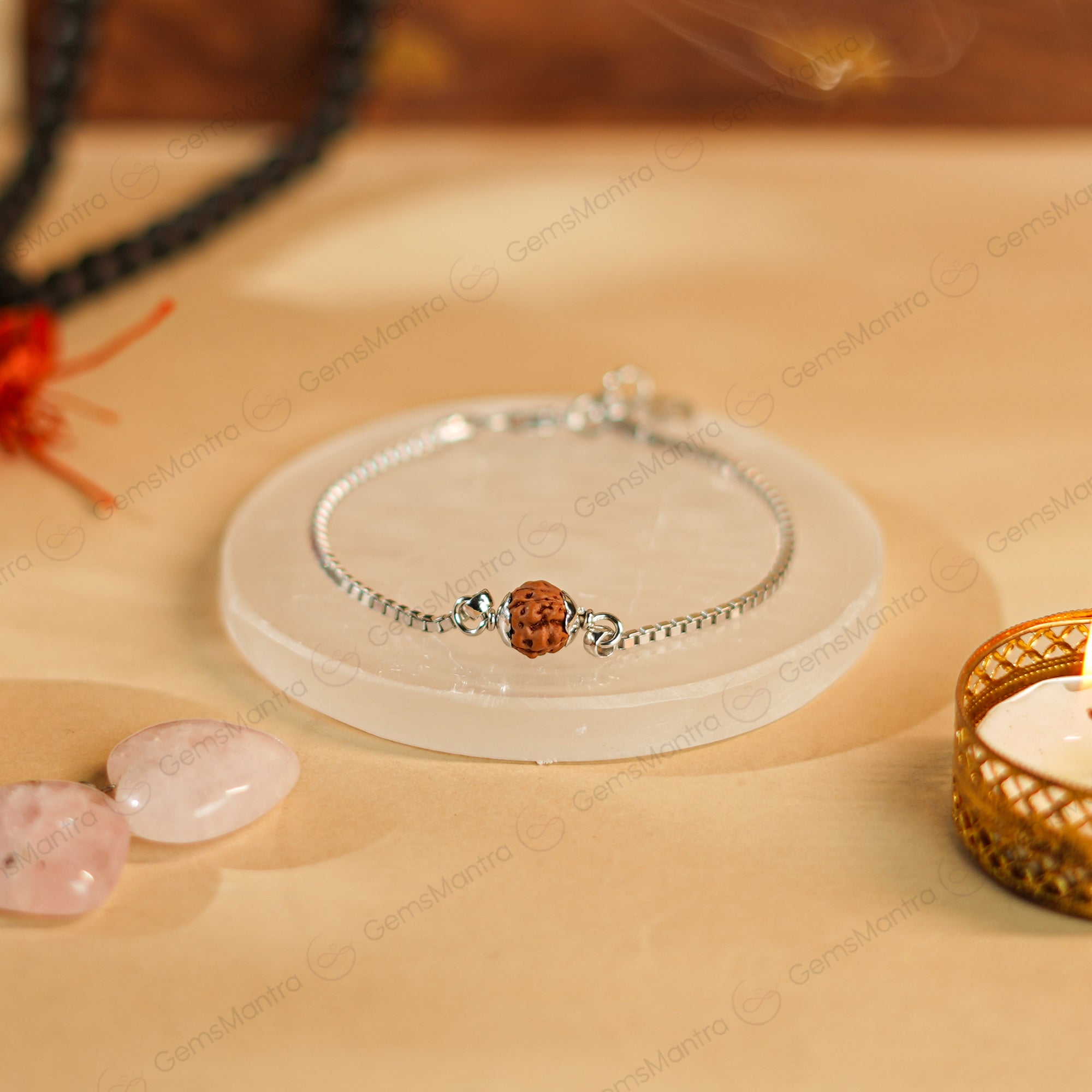 Can Women Wear Rudraksha? Clearing Up a Persistent Misconception